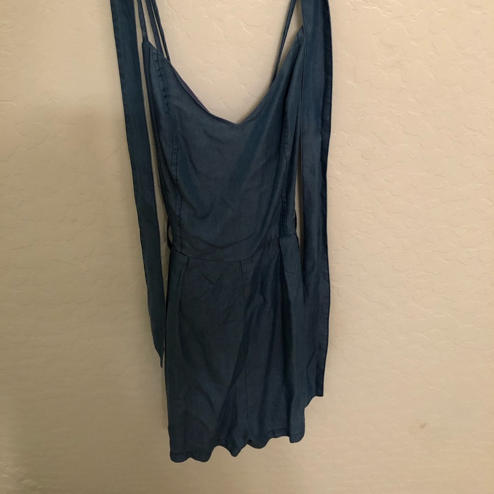 lulus cute jean romper with belt never worn